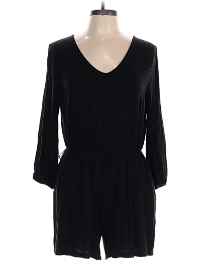 Pre-owned New York And Company Romper In Black