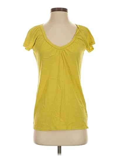 Pre-owned New York And Company Short Sleeve T-shirt In Yellow