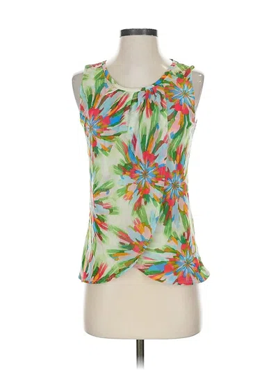 Pre-owned New York And Company Sleeveless Blouse In Green