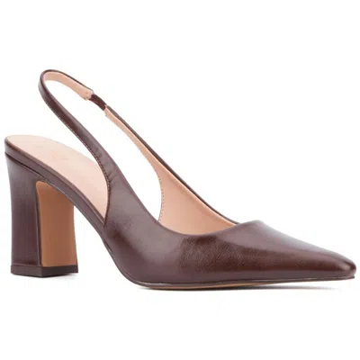 New York And Company Theresa Womens Solid Slingback Heels In Chocolate