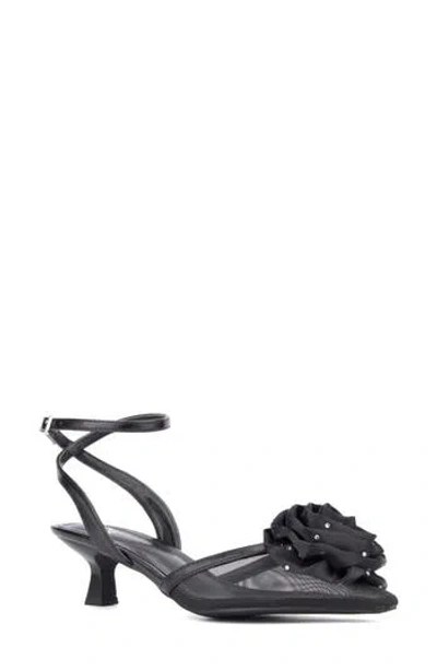 New York And Company Violetta Flower Pump In Black