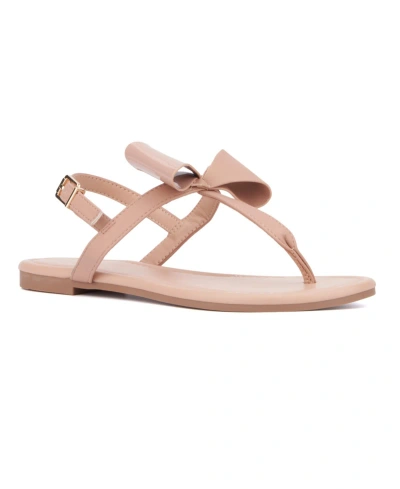 New York And Company Abril Thong Sandal In Natural Combo