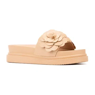 New York And Company Womens Camilia Flower Slide Flat Sandals In Nude