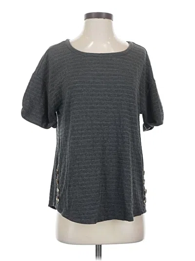 Pre-owned New York Laundry Short Sleeve Top Gray Scoop Neck Tops