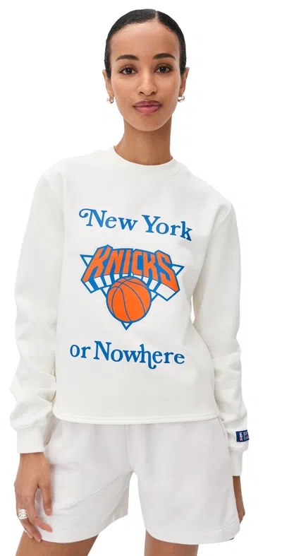 New York Or Nowhere Knicks Give & Go Women's Crewneck Off White