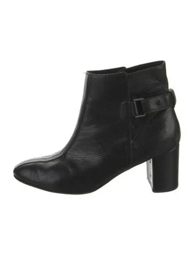 Pre-owned Newbark Leather Boots In Black