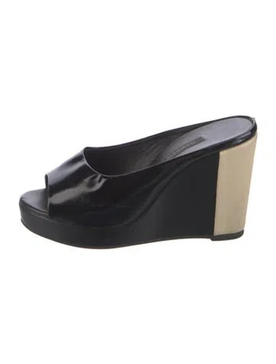Pre-owned Newbark Patent Leather Colorblock Pattern Mules In Silver