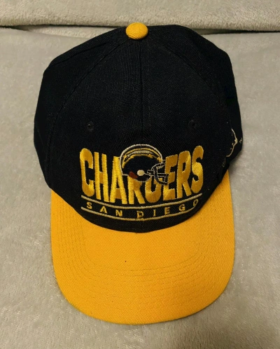 Pre-owned Nfl Vintage 90' San Diego Chargers  Hat Cap In Black Yellow