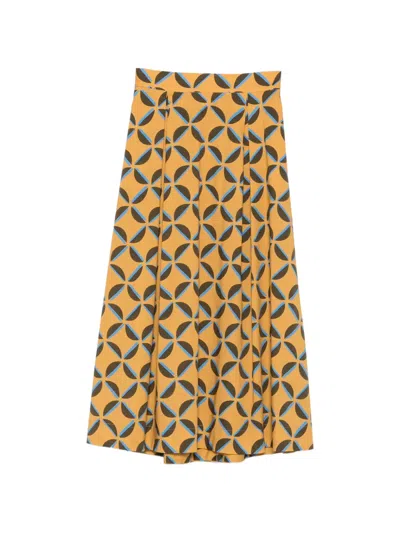 Niū Geometric-print Pleated Skirt In Orange