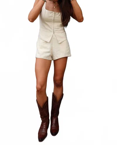 Nia Brice Slightly Cropped Cut Vest In Cream In White