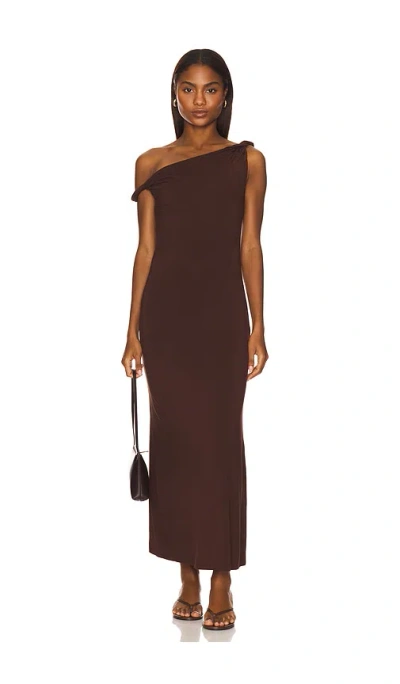 Nia Carmella Dress In Brown