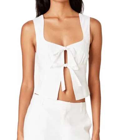 Nia Carolina Sleeveless Top In White