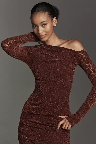 Nia Cleo Lace Off-shoulder Top In Red