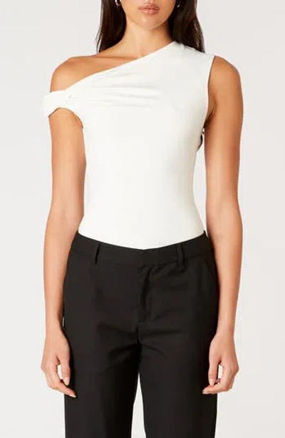 Nia Fraise One-shoulder Top In White