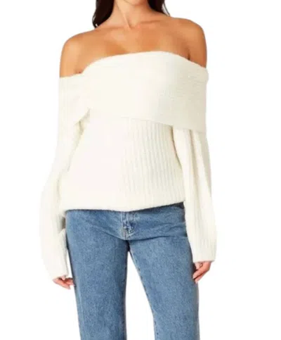 Nia Momo Sweater In Cream