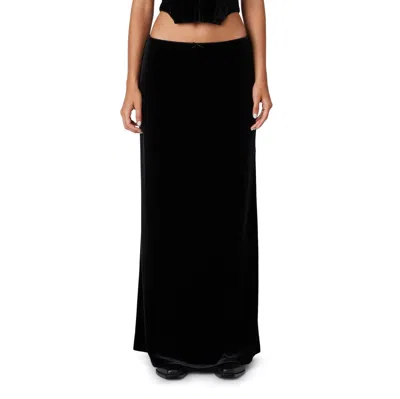 Nia Ravello Rosette Detail Satin Maxi Skirt In Black
