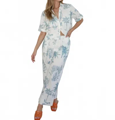 Nibi Mtk Cali Cropped Shirt In Faded Teal Palms In Blue