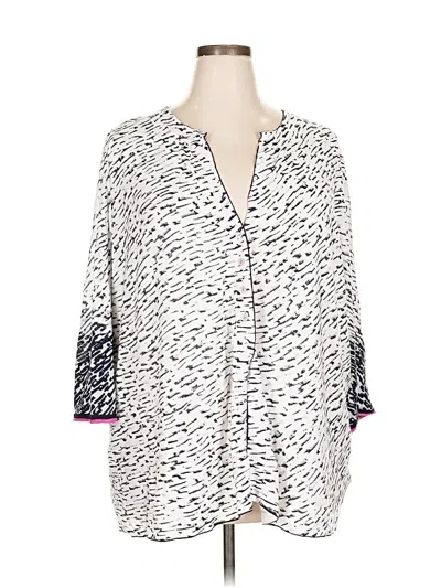 Pre-owned Nic + Zoe 3/4 Sleeve Top White Plunge Neckline Tops