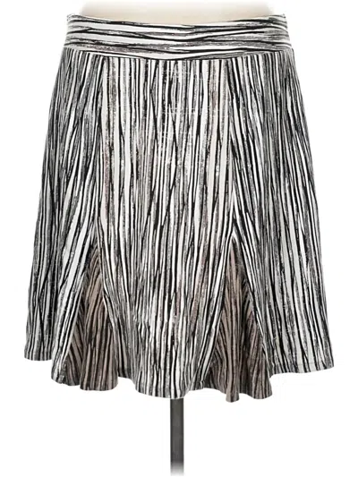 Pre-owned Nic + Zoe Casual Skirt In Silver