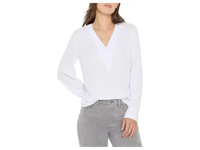 Nic + Zoe Downtown V-neck Top In White