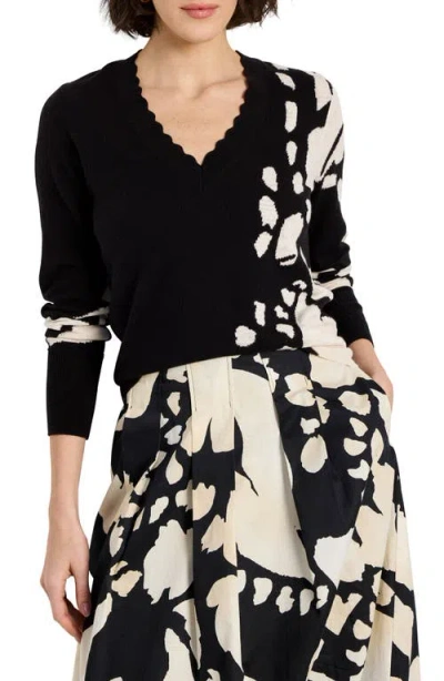 Nic + Zoe Nic+zoe Evening Petal Scallop V-neck Sweater In Black Multi