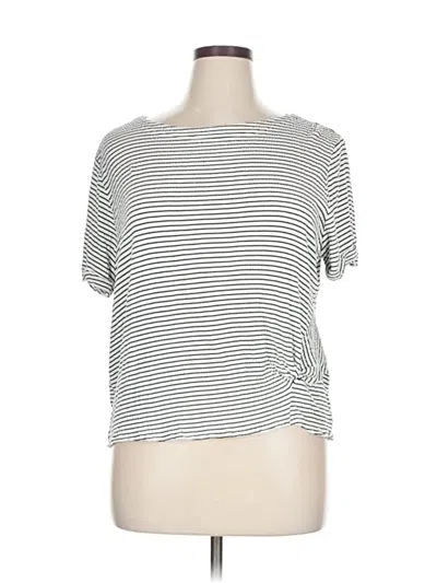 Pre-owned Nic + Zoe Short Sleeve Top Silver Stripes Pattern Tops
