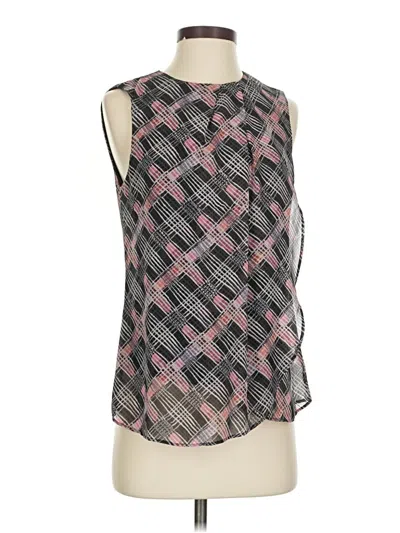 Pre-owned Nic + Zoe Sleeveless Blouse In Black