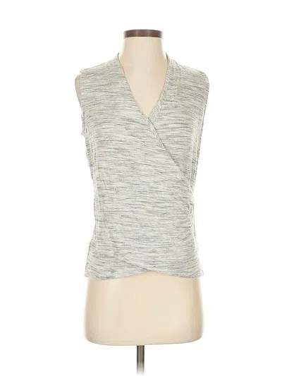 Pre-owned Nic + Zoe Sleeveless Top Gray Plunge Neckline Tops