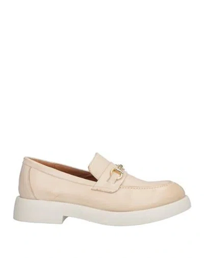 Niche Woman Loafers Ivory Size 8 Leather In White