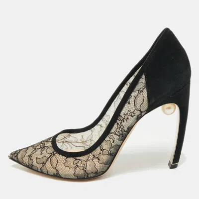 Pre-owned Nicholas Kirkwood Black/beige Suede And Lace Pearl Embellished Pointed Toe Pumps Size 40