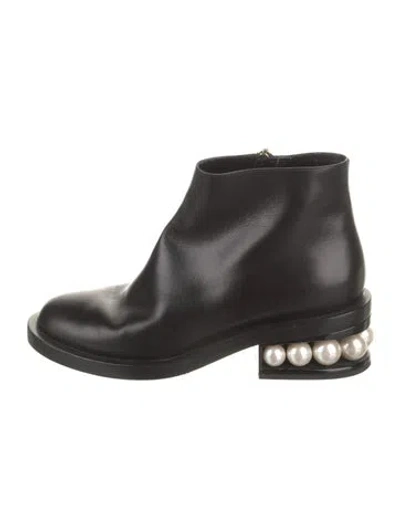 Pre-owned Nicholas Kirkwood Faux Pearl Accents Leather Boots In Black