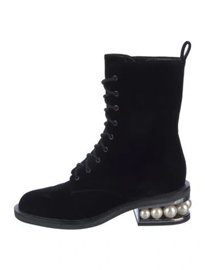 Pre-owned Nicholas Kirkwood Faux Pearl Accents Velvet Combat Boots In Black