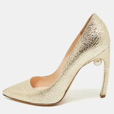 Nicholas Kirkwood Gold Texture Leather Pearl Embellished Pointed Toe Pumps