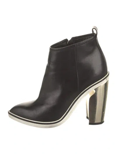 Pre-owned Nicholas Kirkwood Leather Boots In Black