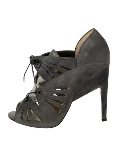 Pre-owned Nicholas Kirkwood Suede Pumps In Grey