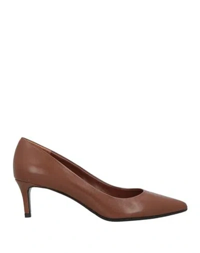 Nicole Bonnet Paris Woman Pumps Brown Size 7.5 Leather
