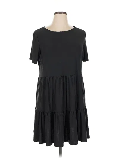 Pre-owned Nicole Miller Casual Dress In Black