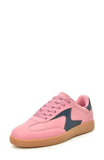 Nicole Miller Colorblock Low Top Sneaker In Pink Navy