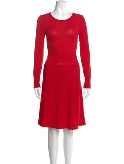 Pre-owned Nicole Miller Crew Neck Knee-length Dress In Red