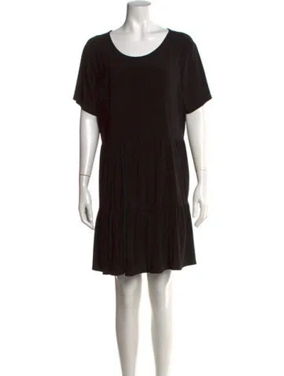 Pre-owned Nicole Miller Crew Neck Mini Dress In Black
