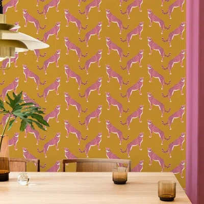 Nicole Miller Guepardo Peel & Stick Wallpaper In Yellow