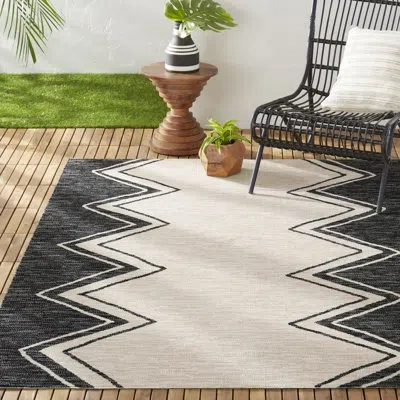 Nicole Miller New York Leon Patio Sofia Indoor/outdoor Area Rug, Black/ivory In Black,ivory