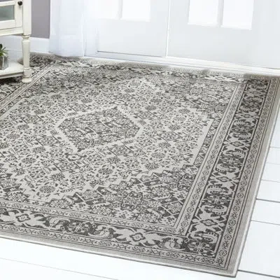 Nicole Miller New York Patio Country Dahlia Medallion Indoor/outdoor Area Rug Grey/black In Gray,black