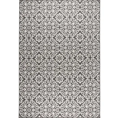Nicole Miller New York Patio Country Danica Geometric Indoor/outdoor Area Rug, Black/grey In Black,grey