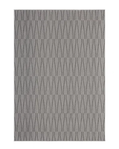 Nicole Miller New York Patio Country Willow Indoor/outdoor Rug In Gray