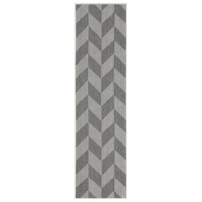 Nicole Miller New York Patio Sofia Holly Transitional Geometric Indoor/outdoor Area Rug In Gray