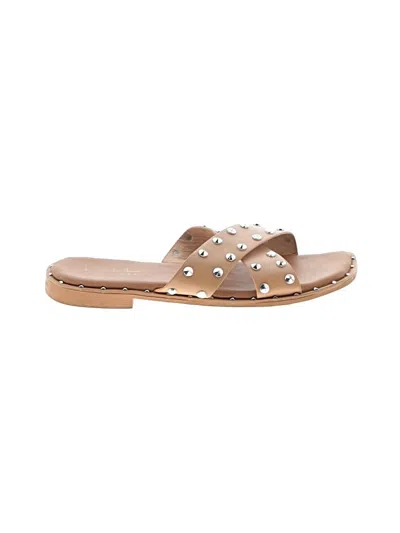 Pre-owned Nicole Miller Sandals In Tan