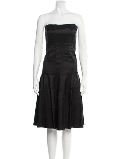 Pre-owned Nicole Miller Strapless Knee-length Dress In Black
