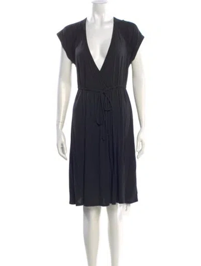 Pre-owned Nicole Miller V-neck Knee-length Dress In Blue