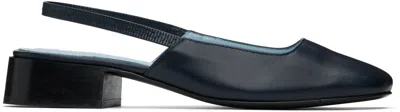 Nicole Saldaña Black Paz Heels